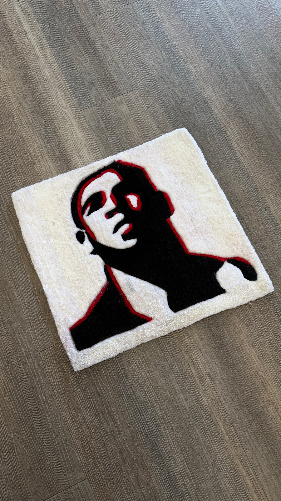 Portrait tile, hand-tufted rug by RugsbyDJ